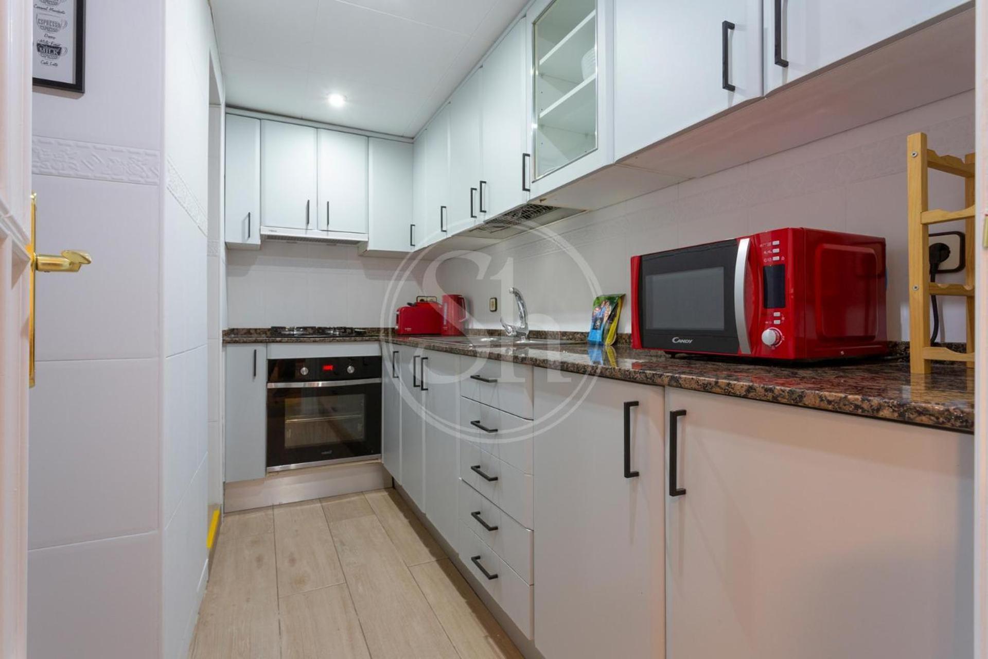 Practico Apartamento Cerca De Estacion De Sants Barcelone Extérieur photo